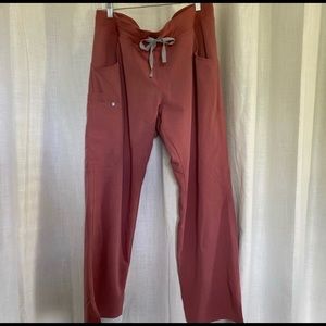 Figs Mauve pants